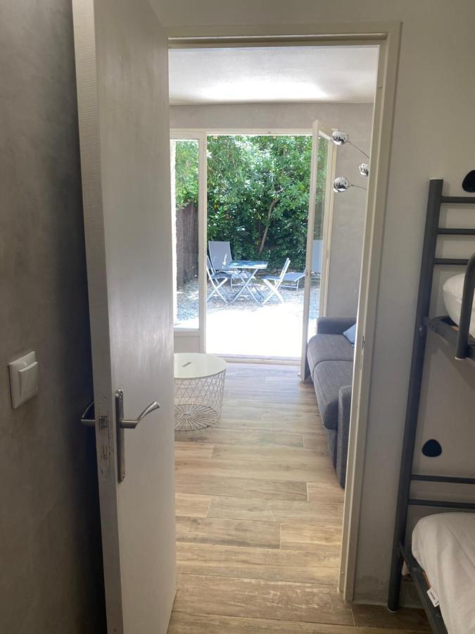 Apartamento Little Garden Saint-Cyr-sur-Mer Exterior foto