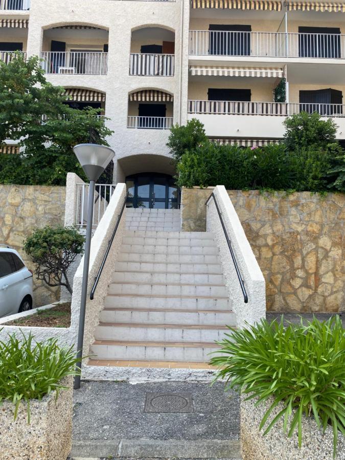 Apartamento Little Garden Saint-Cyr-sur-Mer Exterior foto